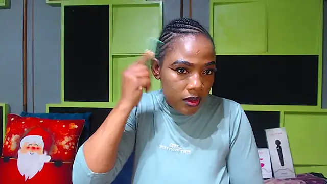 SexyAssDivaxxx online show from 01.27.25