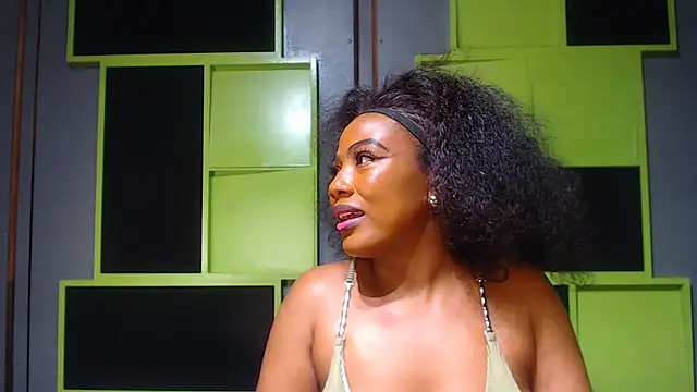 SexyAssDivaxxx online show from 09.10.25