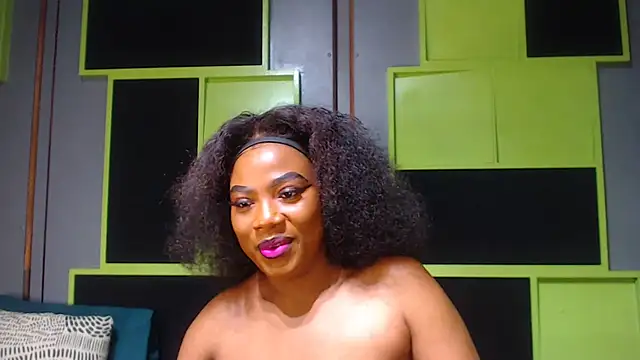 SexyAssDivaxxx online show from 09.15.25