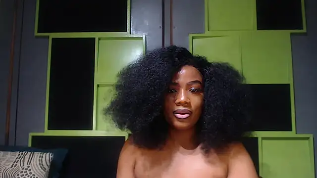 SexyAssDivaxxx online show from 10.03.25