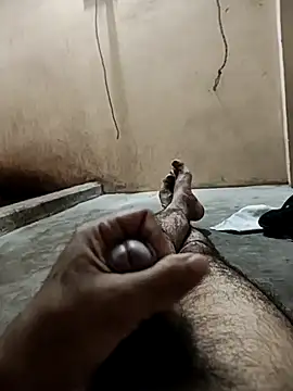 Snapshot of indiangayforyouth chatting on 01.18.25 indiangayforyouth online show from 01.18.25