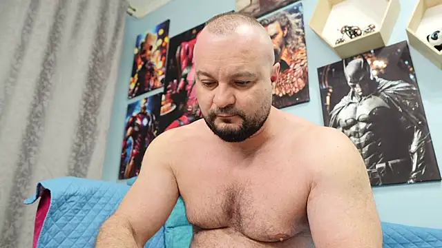 Muscle Bear online show from 03.15.25