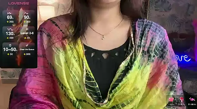 Sizzling  ZAARA online show from 02.02.25