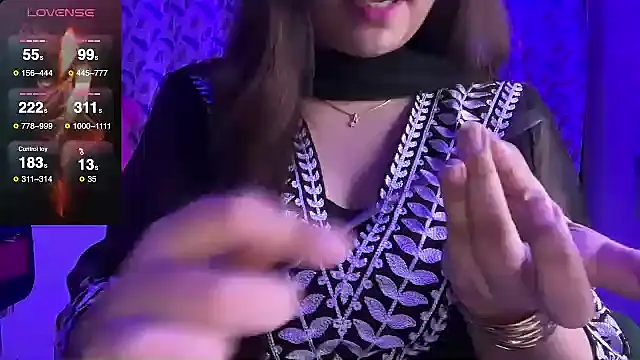 Sizzling  ZAARA online show from 09.12.25