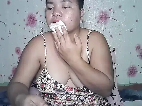 hotpussyxxx33x online show from 12.15.25