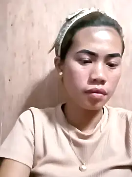 Snapshot of Cutie_body11 chatting on 01.25.25 Cutie body11 online show from 01.25.25