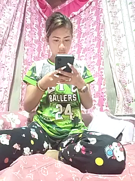 Snapshot of Cutie_body11 chatting on 02.06.25 Cutie body11 online show from 02.06.25