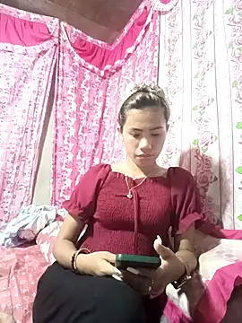 Snapshot of Cutie_body11 chatting on 02.07.25 Cutie body11 online show from 02.07.25