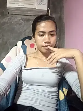 Snapshot of Cutie_body11 chatting on 10.09.25 Cutie body11 online show from 10.09.25