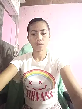 Snapshot of Cutie_body11 chatting on 11.05.25 Cutie body11 online show from 11.05.25