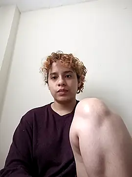 EmmaMelissa0521 online show from 10.11.25