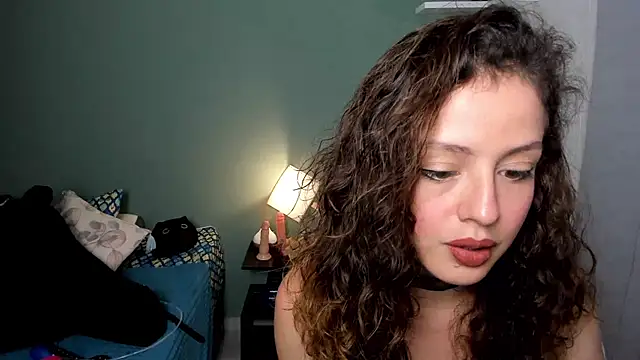 Snapshot of Cassandra_Caiin chatting on 12.13.24 Cassandra Caiin online show from 12.13.24