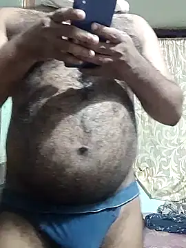 MalluBoyForGirls online show from 11.22.25