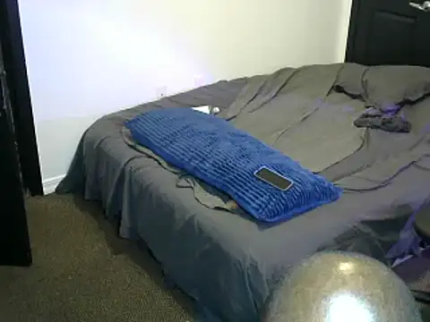 realninafame online show from 12.23.24