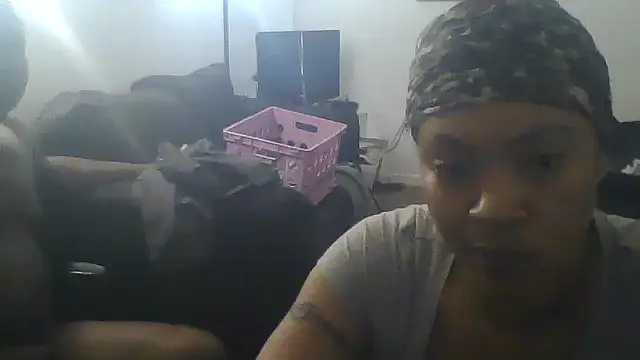 realninafame online show from 10.02.25