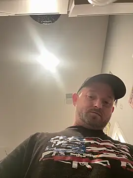 smokeymt420 online show from 04.06.26