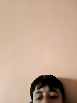 Snapshot of SimplyKarthik09 chatting on 11.22.25 SimplyKarthik09 online show from 11.22.25