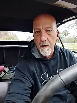 Snapshot of Yankeedave420 chatting on 02.20.25 Yankeedave420 online show from 02.20.25