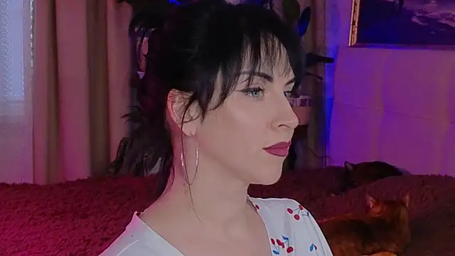 lily conor online show from 11.27.25