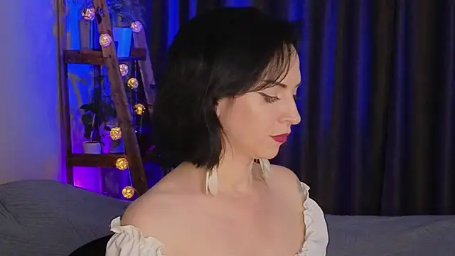 Snapshot of lily_conor chatting on 07.28.26 lily conor online show from 07.28.26