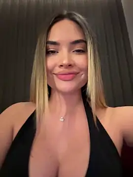 AnaCarrera online show from 11.17.25