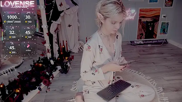 Careful i bite online show from 11.13.25