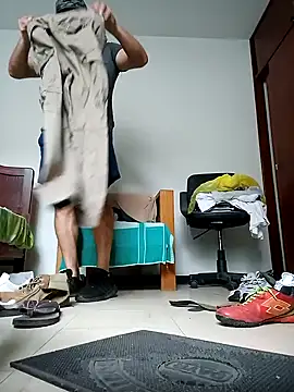 chicoguapo8 online show from 02.07.25