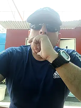 chicoguapo8 online show from 10.04.25