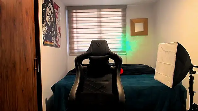 Liam V online show from 01.18.25