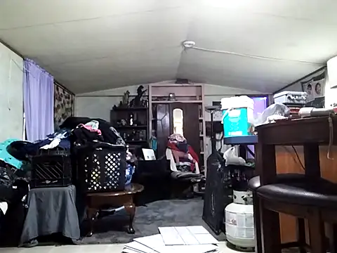 Sassy Savage online show from 09.19.25