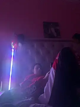 Flossy Vettie online show from 12.04.25