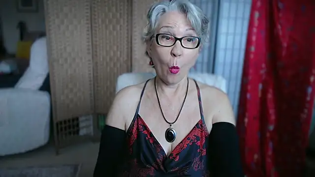 petradaniels online show from 04.17.26