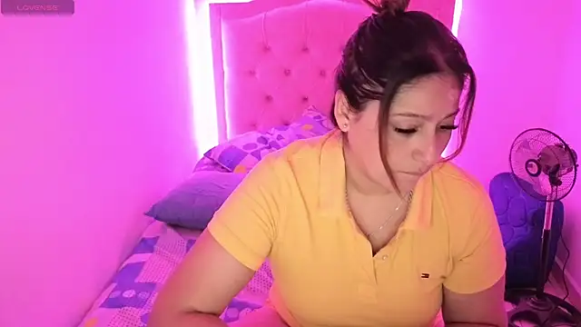 Nazlyy30 online show from 11.09.25