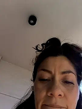 Snapshot of SamyJones9 chatting on 10.03.25 SamyJones9 online show from 10.03.25