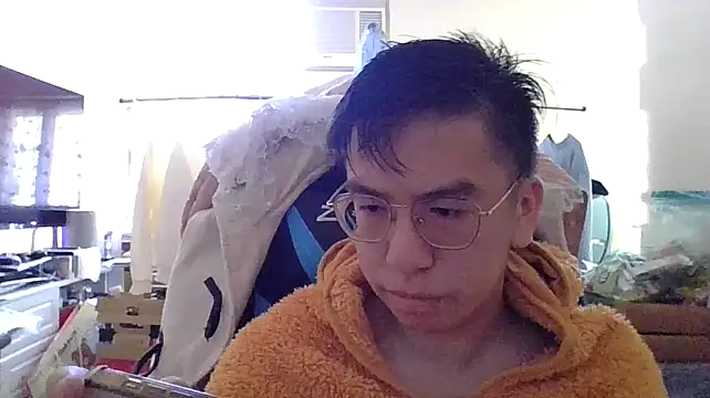 Snapshot of charlie_xdd chatting on 01.19.25 charlie xdd online show from 01.19.25