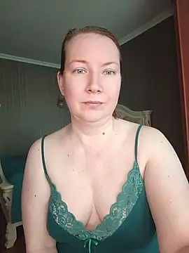 GoddessLara online show from 07.10.26