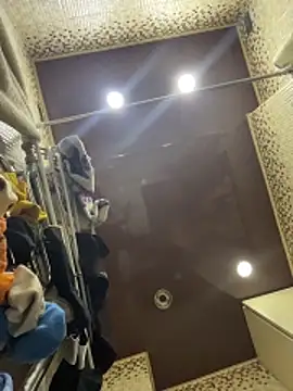 Lisaaan online show from 02.25.26