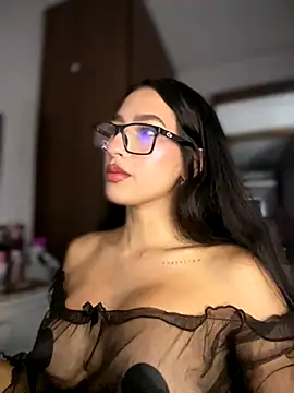 DulceLenns online show from 12.18.25