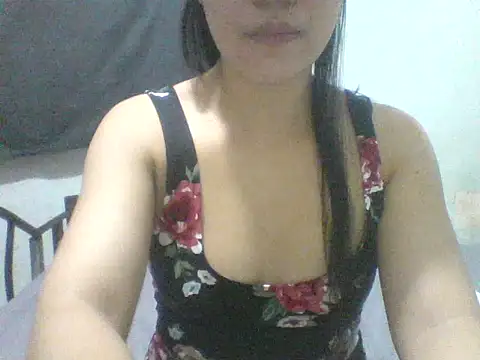 Snapshot of spankmybootyxxx chatting on 10.04.25 spankmybootyxxx online show from 10.04.25