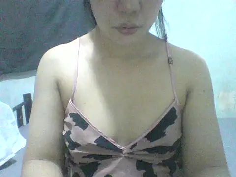 Snapshot of spankmybootyxxx chatting on 10.05.25 spankmybootyxxx online show from 10.05.25