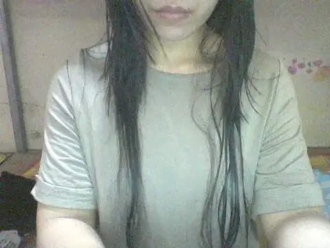 Snapshot of spankmybootyxxx chatting on 11.23.25 spankmybootyxxx online show from 11.23.25