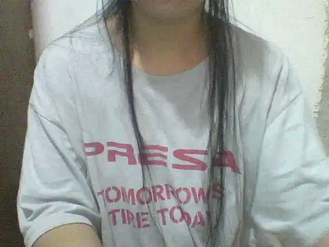 Snapshot of spankmybootyxxx chatting on 11.30.25 spankmybootyxxx online show from 11.30.25