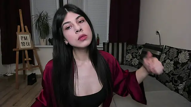 Snapshot of MolagAnna chatting on 11.13.25 MolagAnna online show from 11.13.25