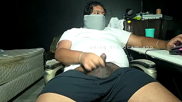 Snapshot of mikfgh50 chatting on 10.06.25 mikfgh50 online show from 10.06.25