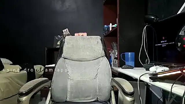 Snapshot of mikfgh50 chatting on 02.21.26 mikfgh50 online show from 02.21.26