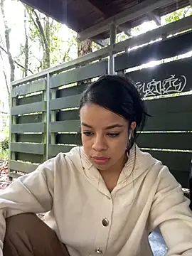 trianawhite online show from 11.29.25