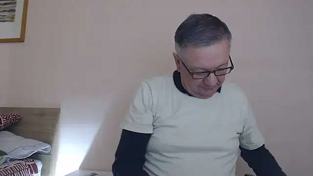 YOU6me online show from 11.08.25