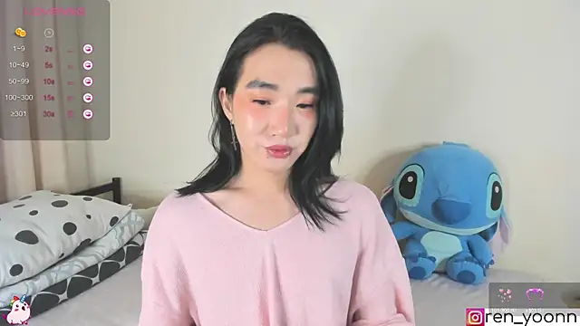 Snapshot of Ren_yoon chatting on 09.22.25 Ren yoon online show from 09.22.25