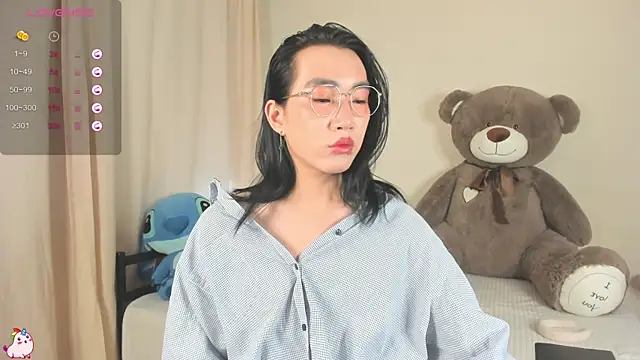 Snapshot of Ren_yoon chatting on 10.01.25 Ren yoon online show from 10.01.25