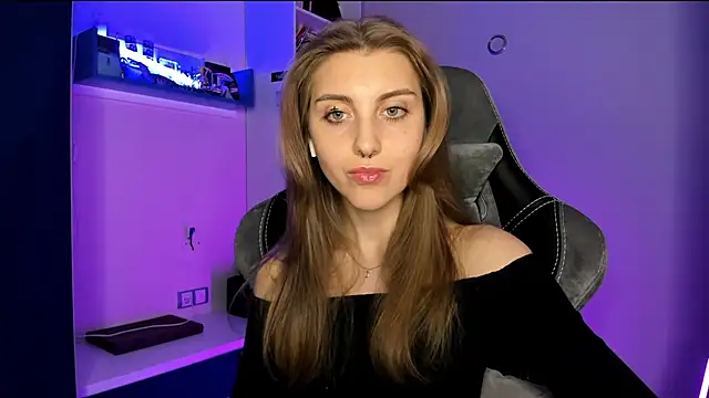 CassiaBlade1 online show from 03.07.25